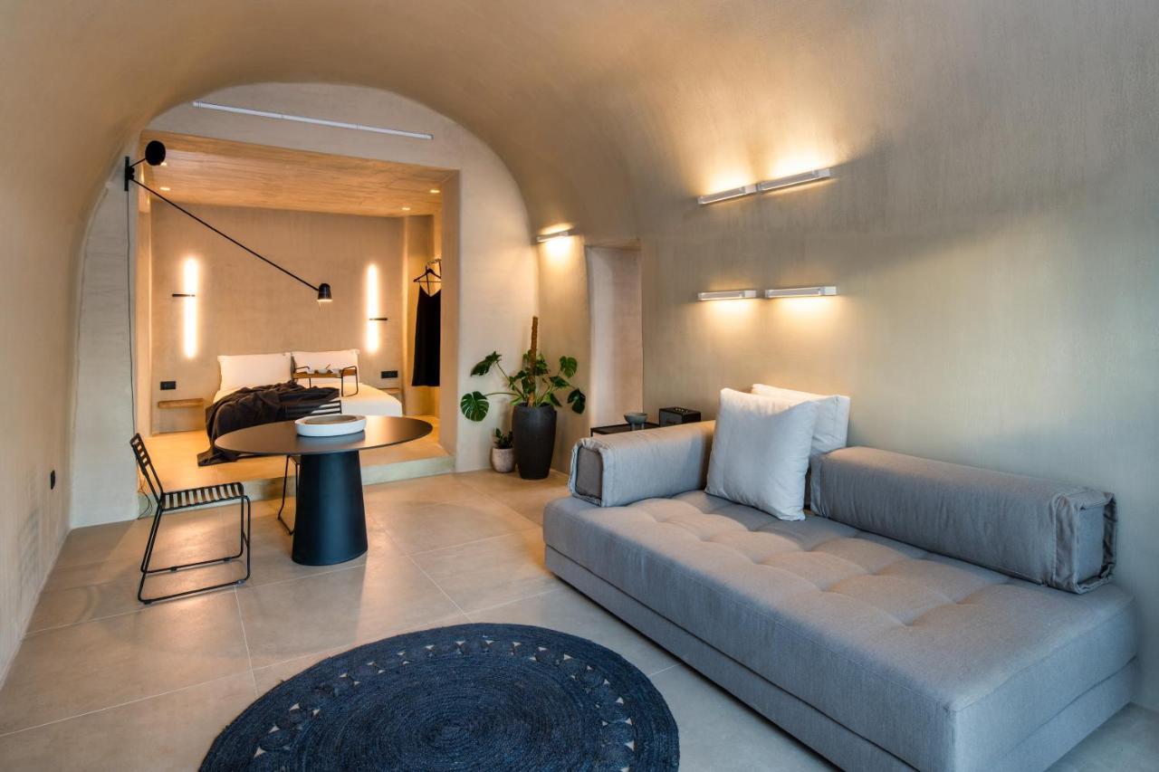 Iota Monocave By Thireon Villa Oía Buitenkant foto